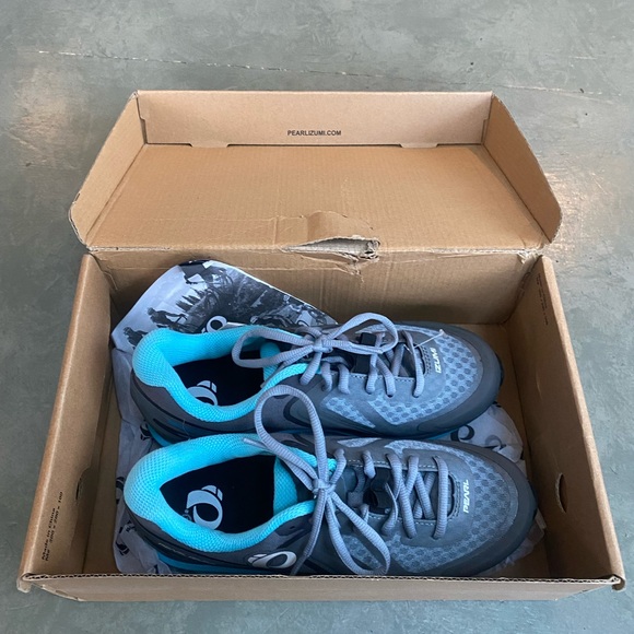 NWT Pearl Izumi Women’s X-Road Fuel v5 Cycling Shoes - Picture 4 of 5